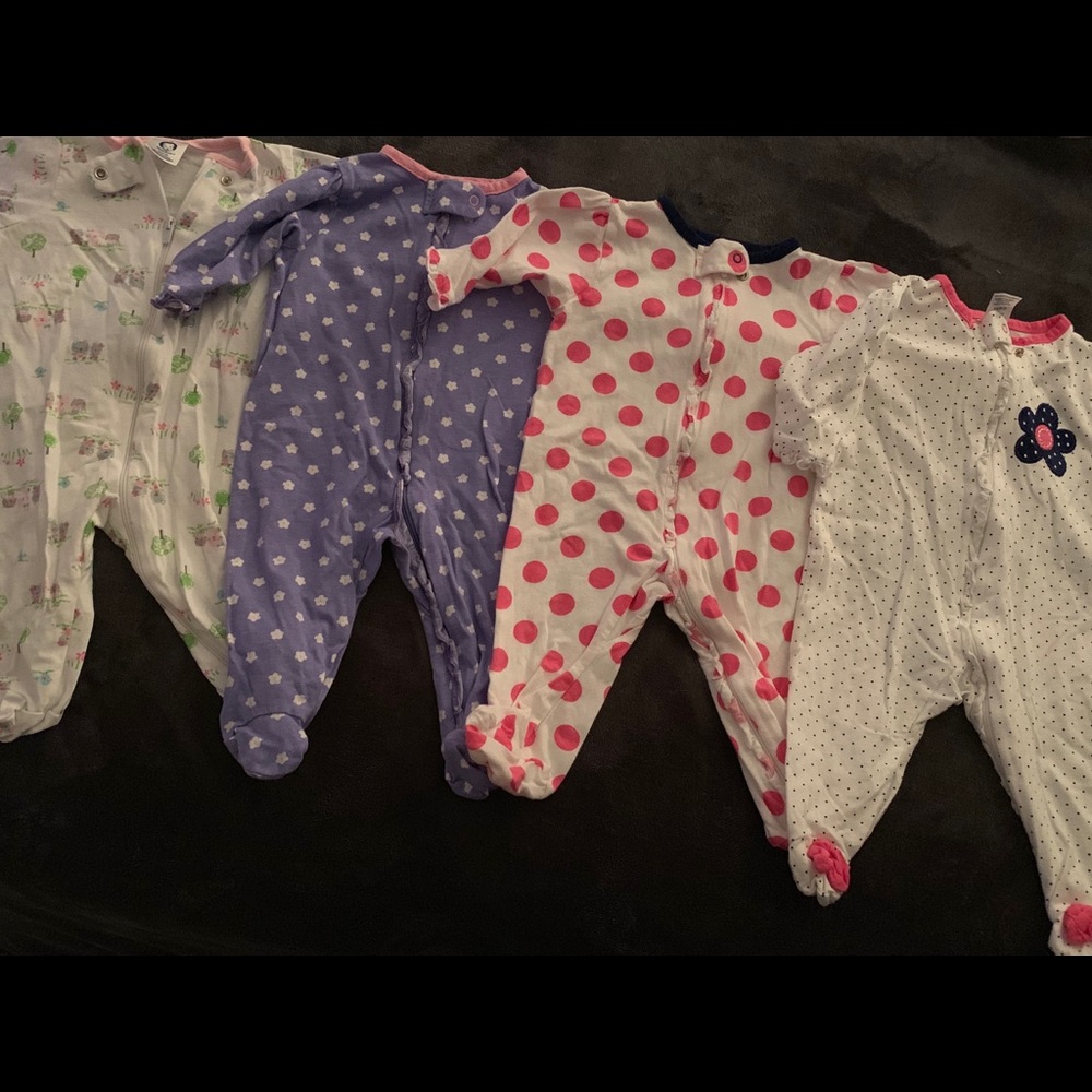 Lot of 4- 0-3m Gerber Light Weight Footed PJs!